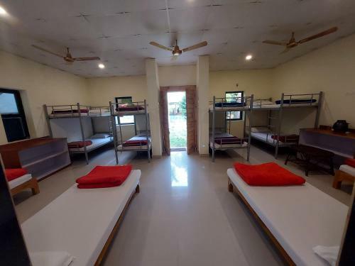 Hotel Tadoba Tiger Valley Resort