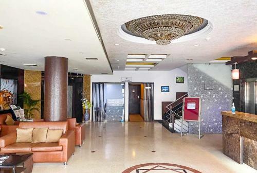 Hotel The Pearl Industrial Area Phase-2