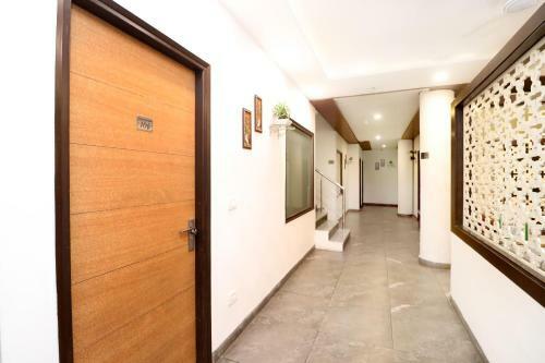 Hotel Seven