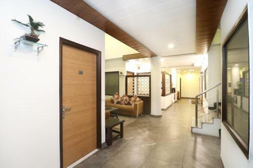 Hotel Seven
