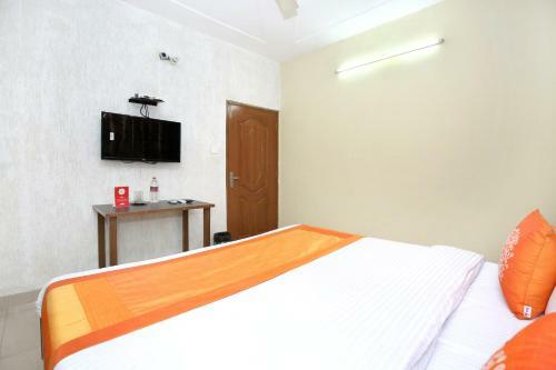 Oyo Flagship 11502 Hotel Grande