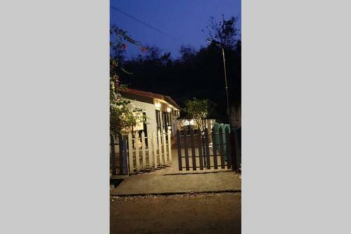 Chalet Casa Amor, Perfect Home Amidst Tranquility