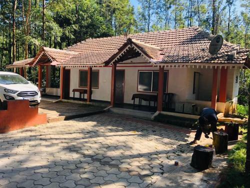 Silver Shadow Eco Stay