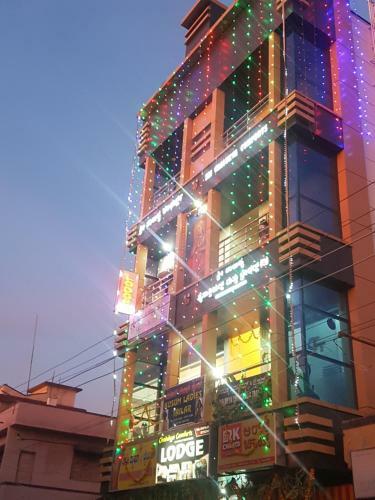 Hotel Chalukya Comforts ( C.c )