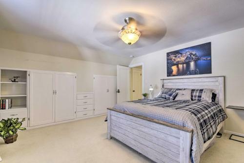 Charming Antioch Home With Private Yard And Grill