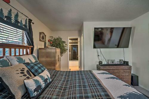 Bass Lake Home With Decks Private Boat Slip!