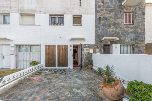 Goldhome - Port Petit