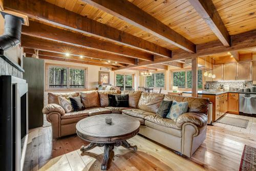 Blue Lake Springs Retreat