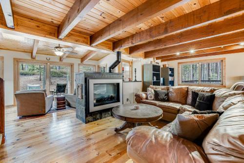 Blue Lake Springs Retreat