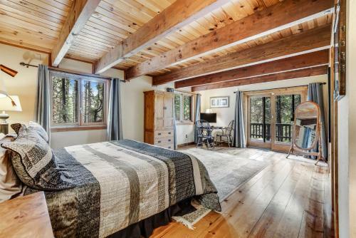 Blue Lake Springs Retreat