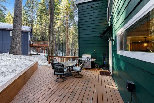 Laurel Lodge Oasis