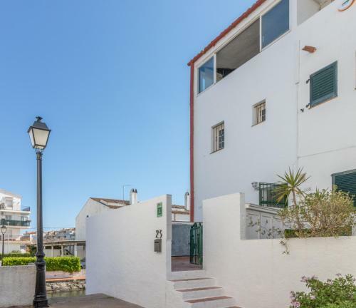 Goldhome - Currican 23