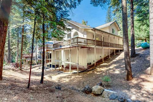 Meadowview Landing