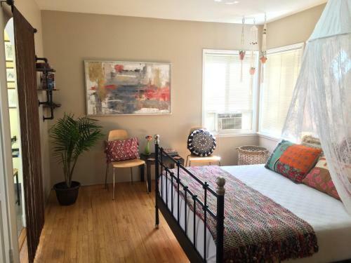 Apartamento Boho-chic Retreat - Retro And Relaxing With Full Kitchen