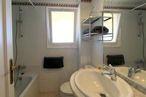 Apartamento Leon Inmo Delta Muga 1 - 15750