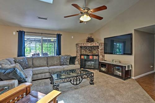 Gold Mountain Ranch Big Bear Cabin With Deck!