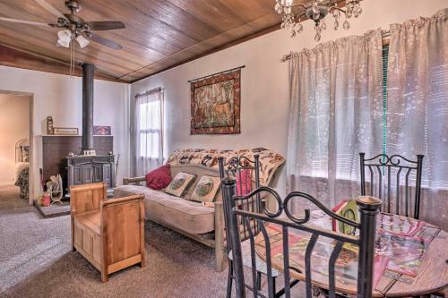 Quaint And Cozy Big Bear Cabin Pets Welcome!