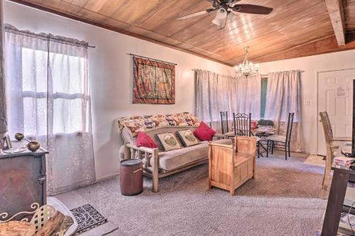 Quaint And Cozy Big Bear Cabin Pets Welcome!