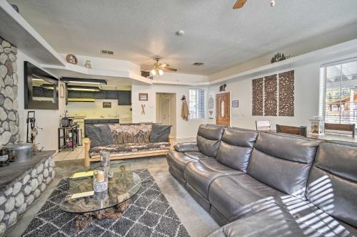 All-season Big Bear Home With Stone Fireplace!