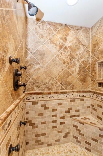 Doormat Vacation Rentals - Pine Rock Cabin