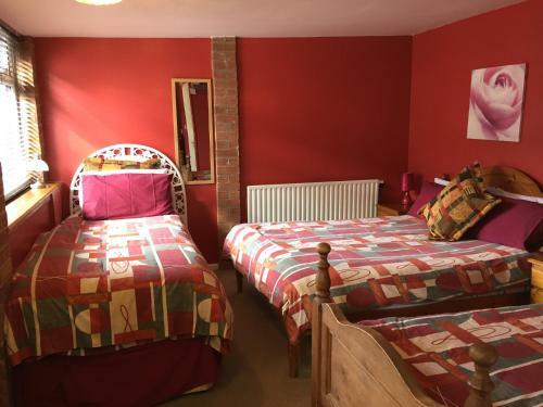 Hostal Willow Tree Cottages