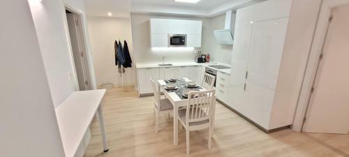 Apartamento Cozy White Home In Getxo