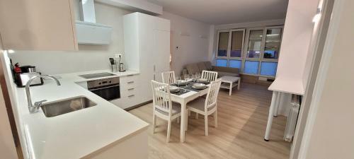 Apartamento Cozy White Home In Getxo