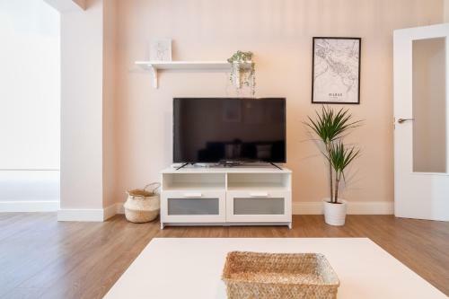 Apartamento C�modo Y Luminoso A 5 Min De La Playa