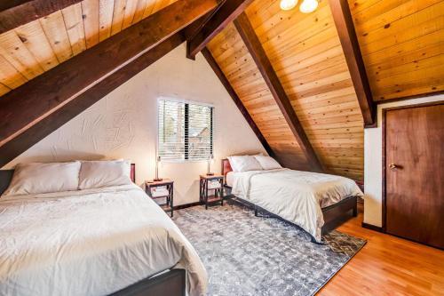 Woody's Bearfoot Cabin