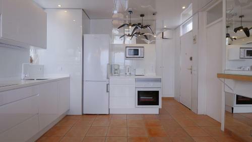 Beach Life 365 Apartment