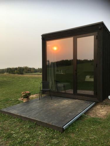 Unique & New Tiny House Getaway In The Nature