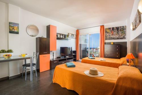 Apartamento 926 Fabulous View Of Lasamericas, Seafront Studio!