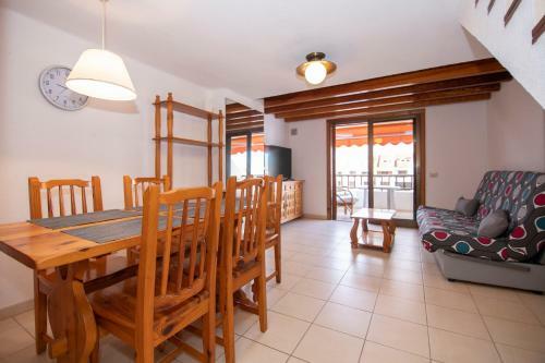 Apartamento Parque Santiago I, Duplex, Sea View, Wi-fi