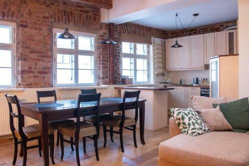 Bohemian Hideout, Old Town - Tartu Home Apartments