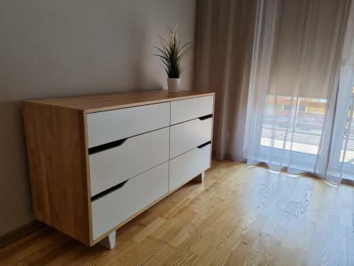 R63 Apartment With Terrace