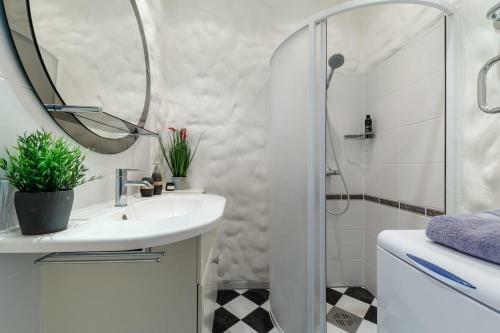 City Center Spacious Holiday Apartment Vee