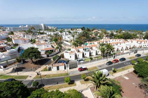 Cozy Apartment Playa Las Americas