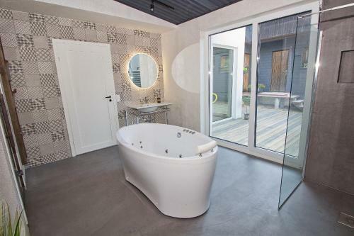 Casa Monkey P�rnu With Sauna And Terrace
