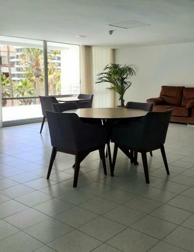 Mng-apart Playa Americas Honda