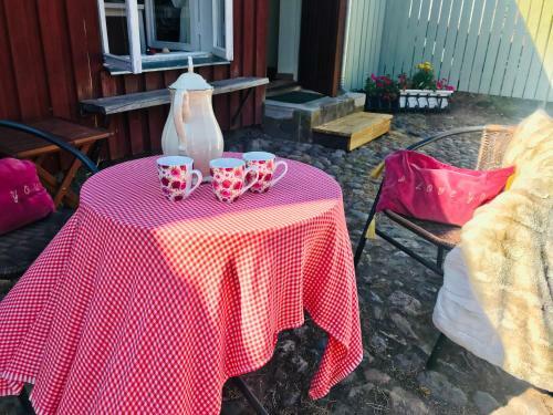 Cozy Roosi Guest Apartment 3, Free Parking