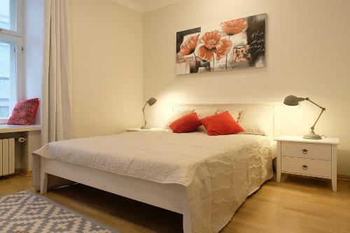 Apartment In Old Town Knight Street