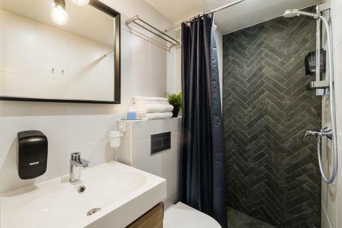 Apartamento Thomas' Home - Trendy, Central & Balcony