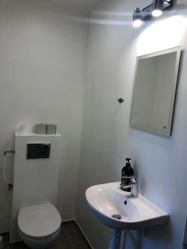 N�mme Apartments