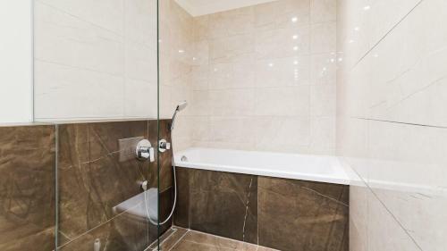 Great Apartament In A Heart Of Tallinn