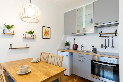 Apartamento Lovely Studio 5 Min Walk From Old Town And Seaside