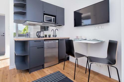 Laki 24 Apartments By Easyrentals