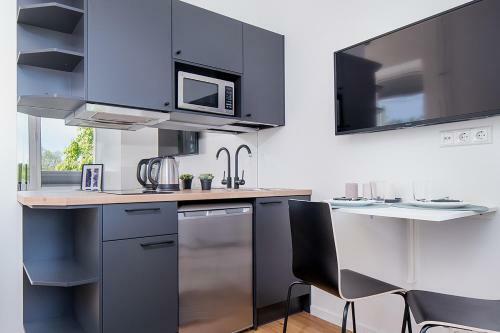 Laki 24 Apartments By Easyrentals