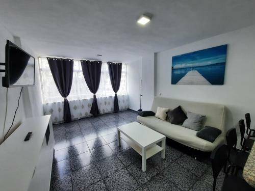 Apartamento Playa Del Ingl�s C�ntrico Los Molinos 135