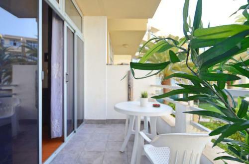 Barbados Yumbo Two Bedroom Apartment
