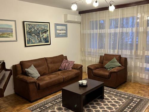 S&v Apartment